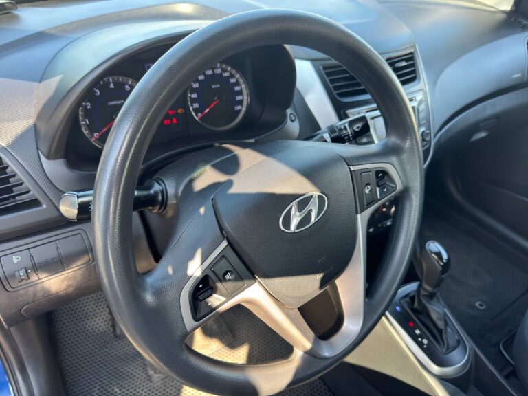 Выкуп авто Hyundai Solaris I в Минске